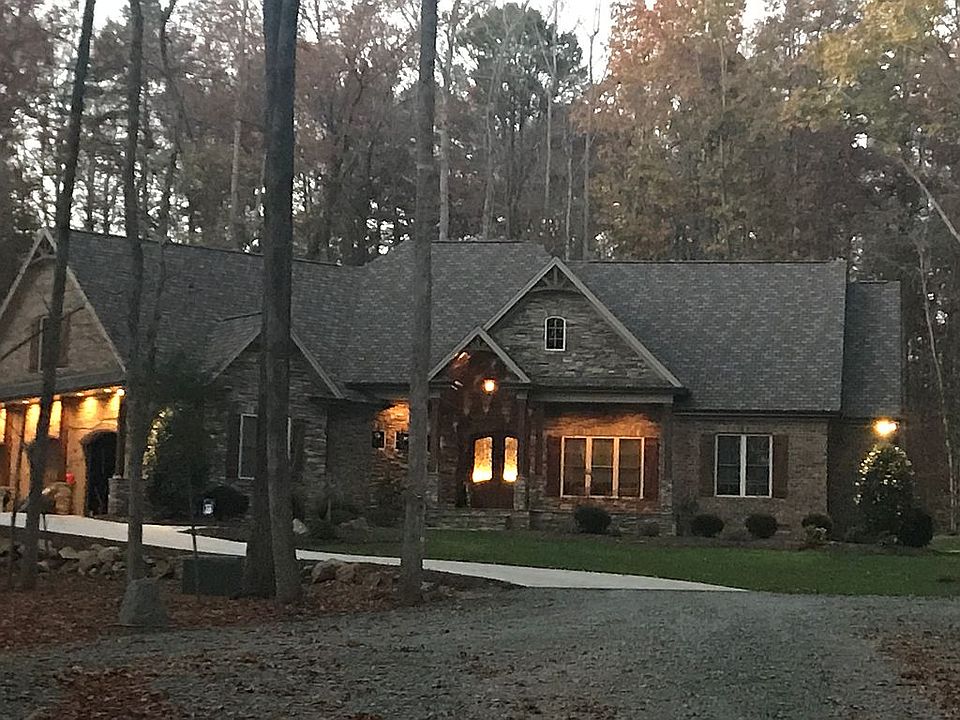 1st image of 1228 Celia Dr