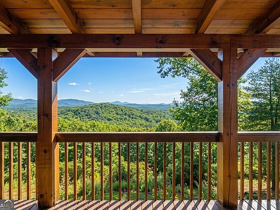 3rd image of 503 Ranch Mountain Dr