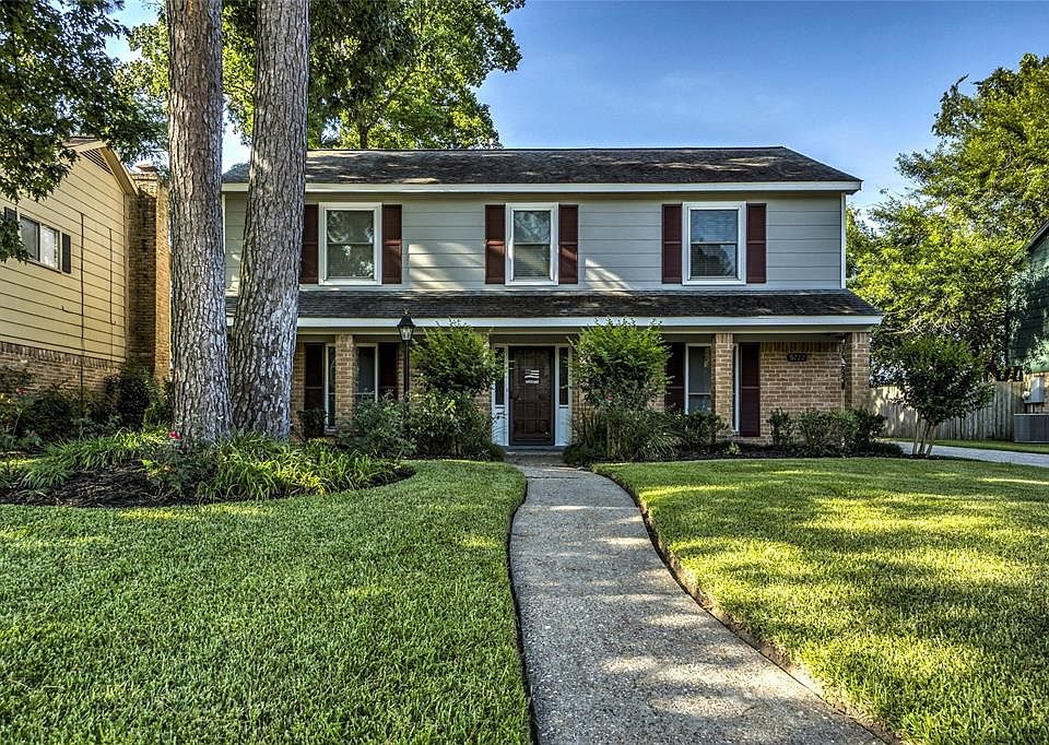 1st image of 5722 Green Timbers Dr