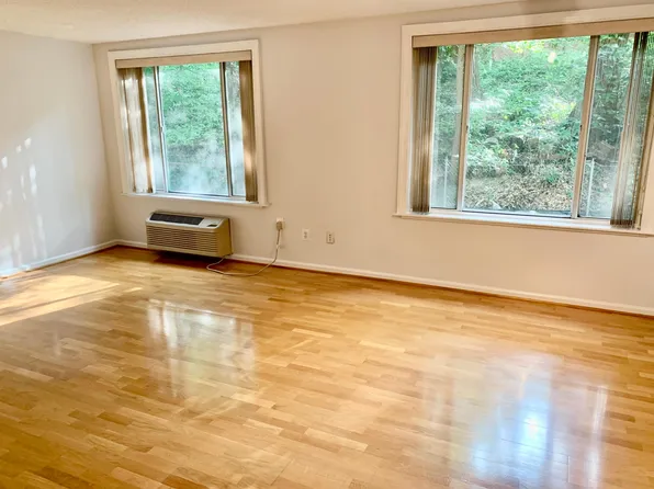 1730 Arlington Blvd, Arlington, VA