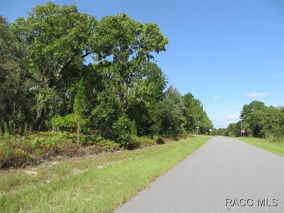 5th image of 1626 W Skyline Dr
