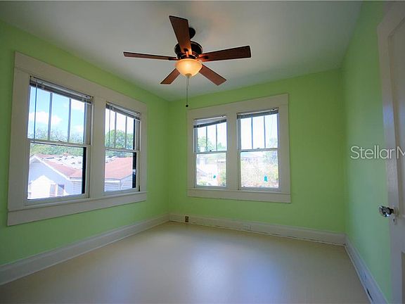 4th image of 1819 1/2 W Watrous Ave