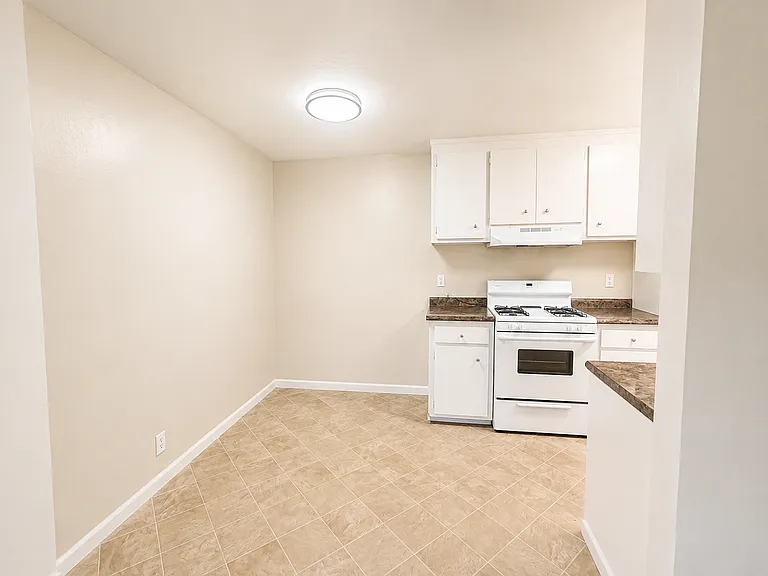 38500 Paseo Padre Pkwy #208 — Photo 4