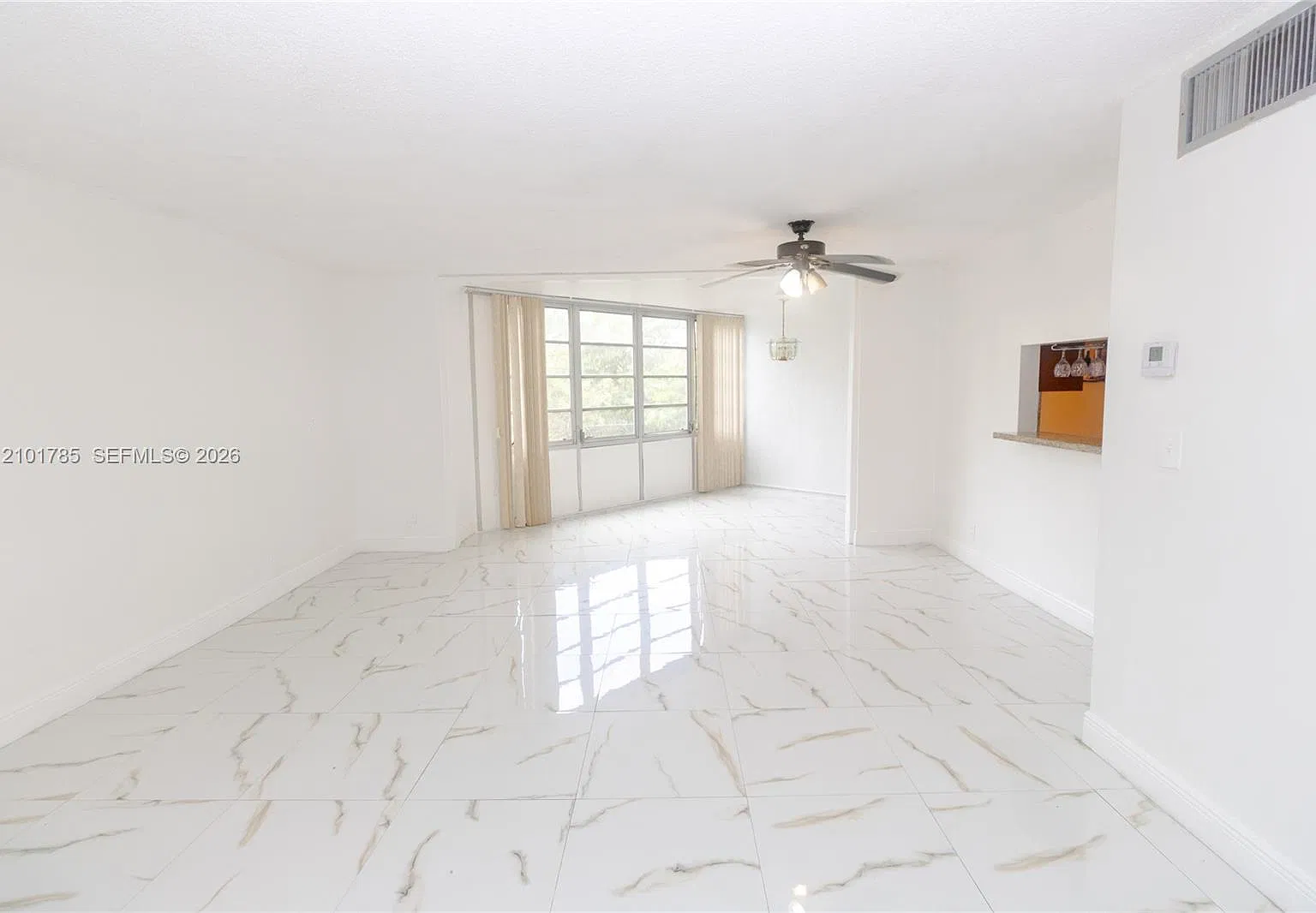 3100 N Pine Island Rd — Photo 3