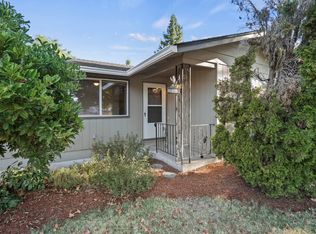 600 Elm Way, Eagle Pt, OR 97524