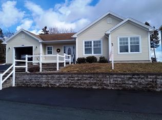 88 Parkcrest Dr, Lawrencetown, NS B2Z1M1