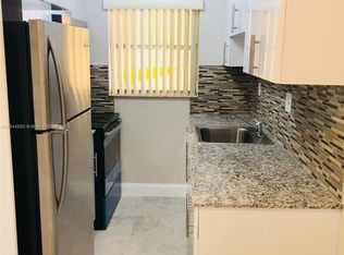 2615 Polk St APT 24, Hollywood, FL 33020