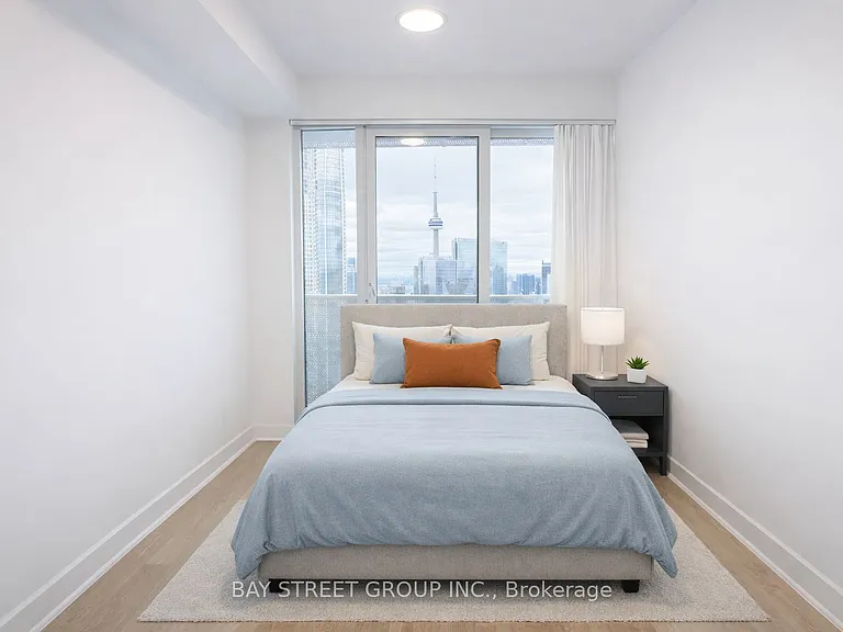 55 Cooper St #7112 — Photo 5