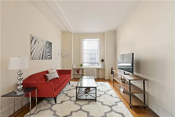 Sold by Exclusive Properties Sotheby's International Realty | media 9