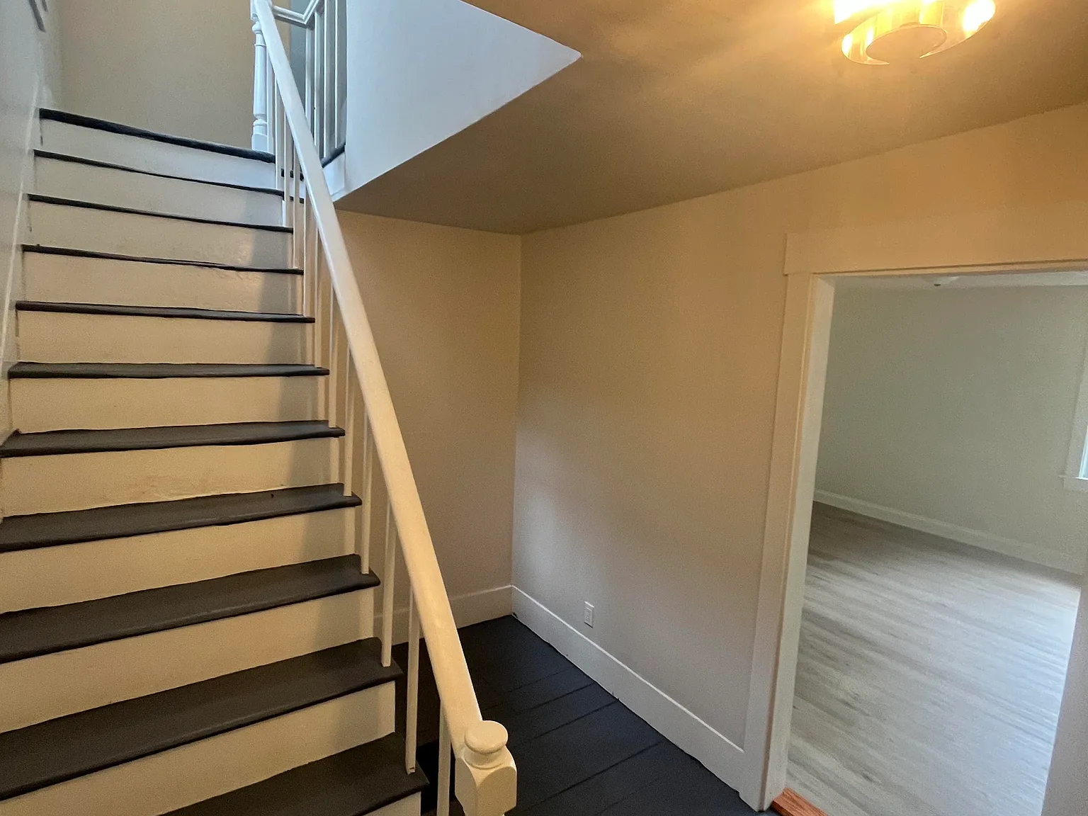 3 bed, 1109 sqft, $1,600 — Photo 4