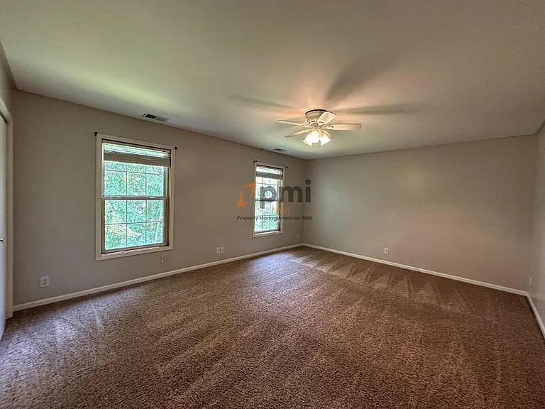 678 Dearborn Rd #D — Photo 8