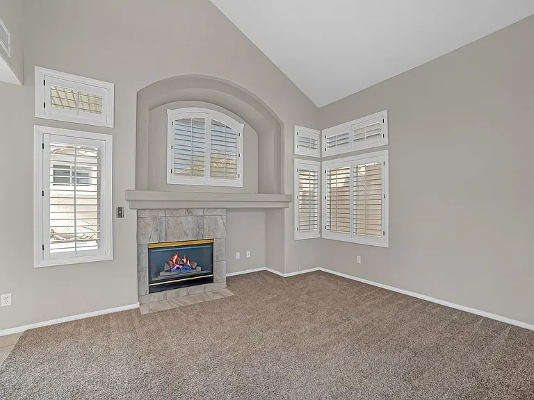 8133 Kentshire Dr — Photo 6