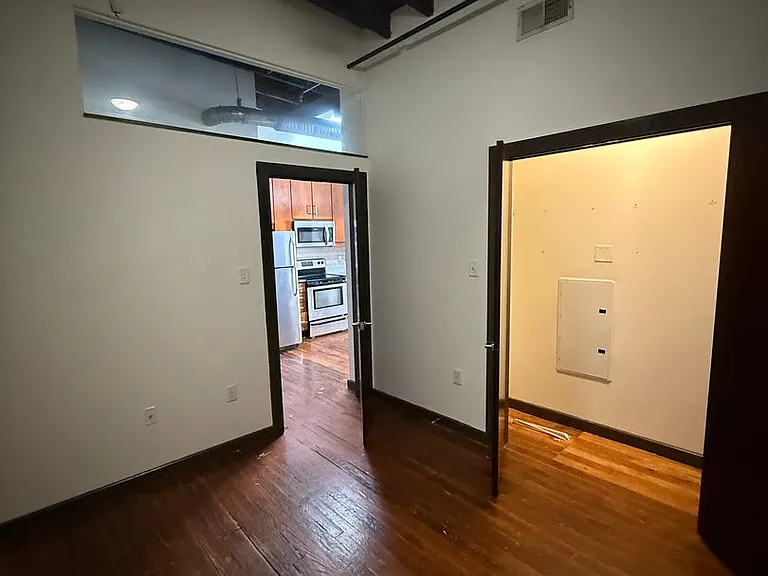 703 N Harrison Street 410 Hancock St — Photo 26