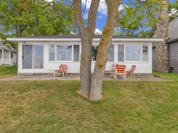 9321 Point Charities Ave, Pigeon, MI 48755