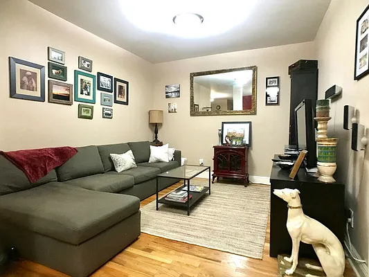 Rented by Sovereign Associates | media 4