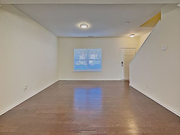 5th image of 2200 Golden Larch Ln