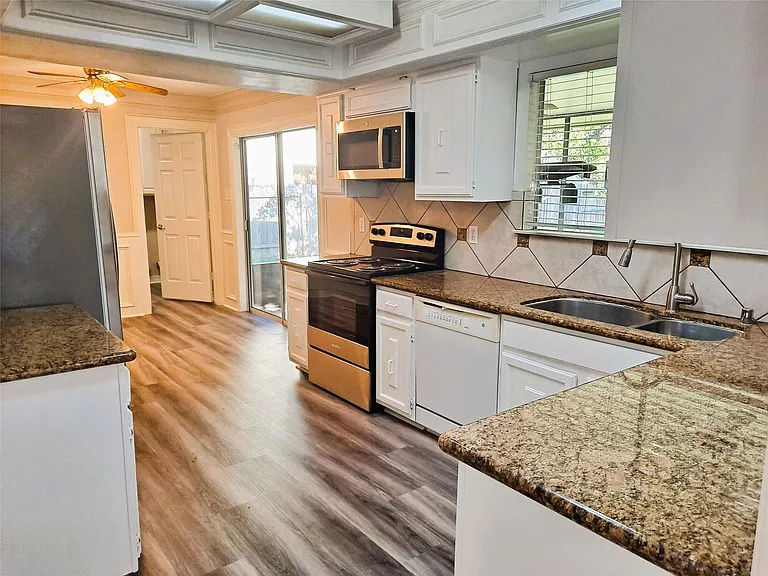 3206 River Valley Dr — Photo 8