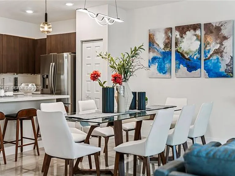 4741 NW 84th Ave #Townhouse 4741 — Photo 11