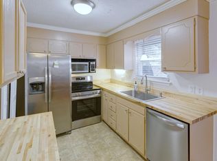 415 Parkdale Dr APT 16B, Charleston, SC 29414