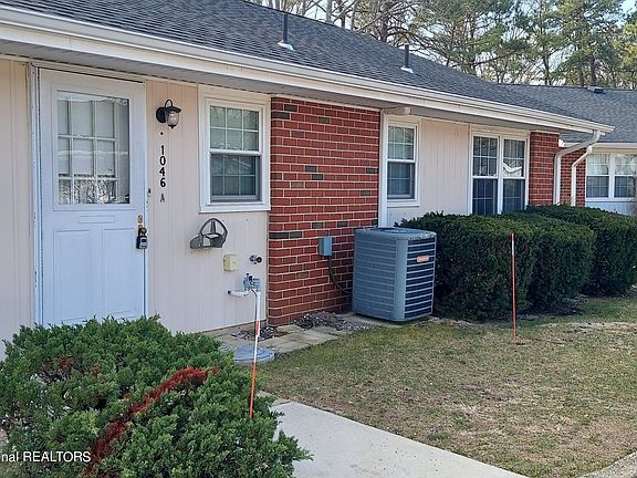 4th image of 1046A Fife Ct