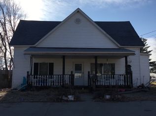 214 Goodrich St, Jerseyville, IL 62052