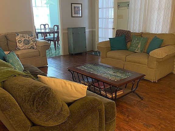 2nd image of 118 San Carlos Cir