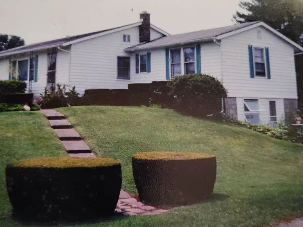 1487 Bame Rd, Castleton, NY 12033