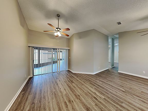 3rd image of 12902 Leadwood Dr