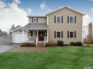 1 Margaret Ln, Huntington, NY
