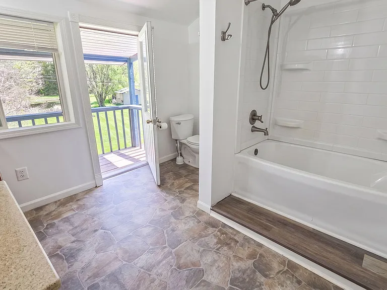 7351 Marsh Rd — Photo 9