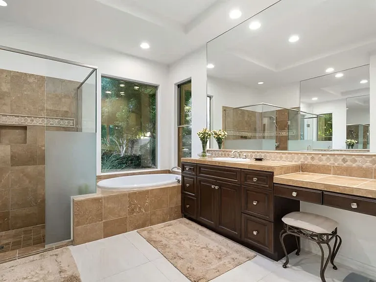 Big Horn Dr — Photo 17