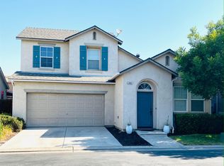 1667 Glen Dunbar Ln, Clovis, CA