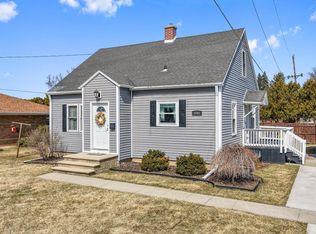 1542 9th St, Green Bay, WI 54304