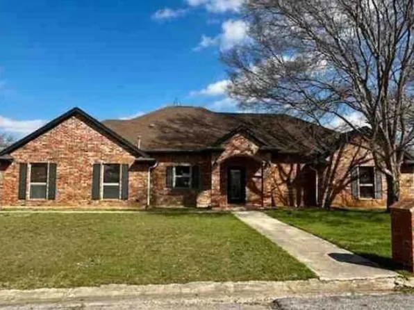 1501 Vine St, Bridgeport, TX 76426