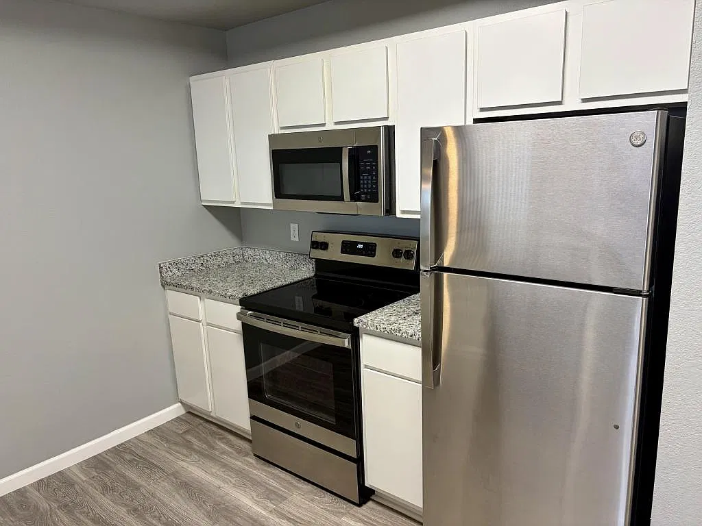 12922 Ironstone Way, apt 203 — Photo 2