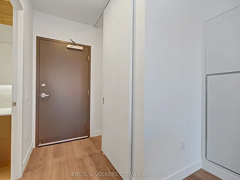 10 James St #206 — Photo 8