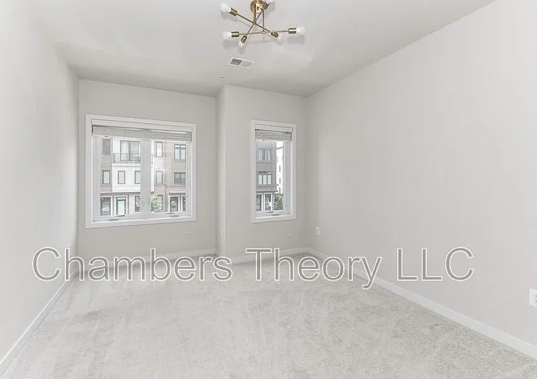 43185 Mongold Sq — Photo 17