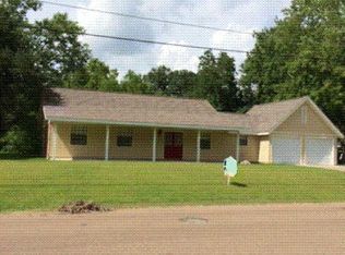 115 Hilda Dr, Vicksburg, MS 39180
