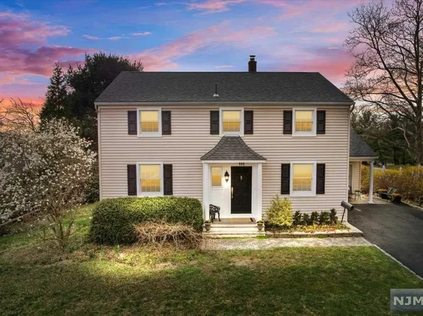111 S Franklin Tpke, Ramsey, NJ 07446