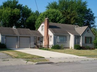 135 E Kilbourne Dr, Bucyrus, OH 44820