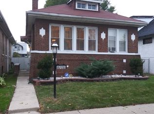 8206 S Harper Ave, Chicago, IL 60619