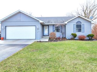 W3769 S Deer Dr, Lake Geneva, WI 53147