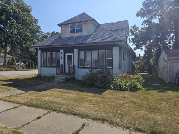 101 S Wisconsin St APT 3