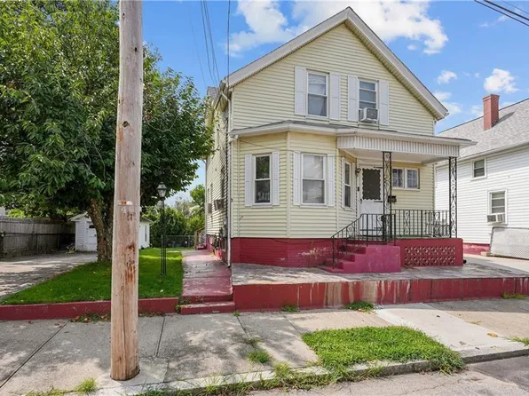 44 Winthrop Ave, Providence, RI 02908