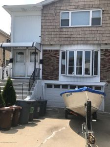 44 Yale St, Staten Island, NY, 10303