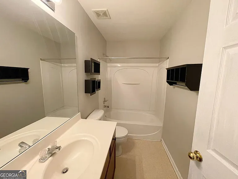 401 Norton Xing — Photo 16