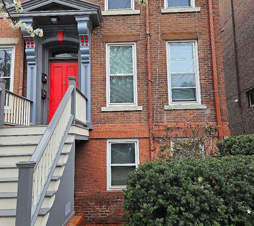 1st image of 155 Bradley St