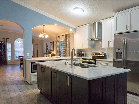 4th image of 10078 Brodbeck Blvd
