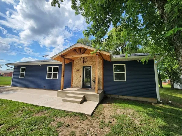 500 E Poplar St, Rich Hill, MO 64779