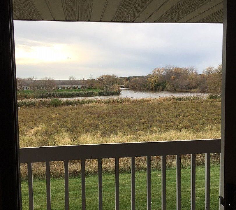 2nd image of 1625 River Bend Ter APT 6